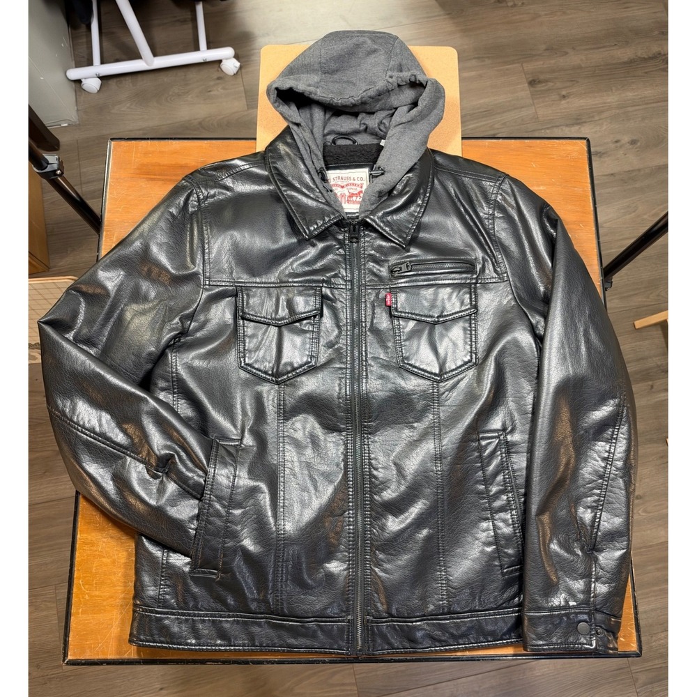 Levi's Hooded Trucker Jacket Men's Large Faux Leather Black Sherpa Lined L